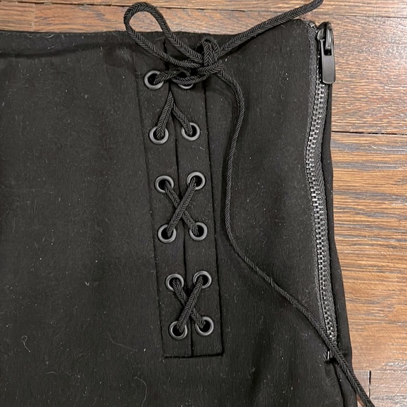 Zara Trafaluc Legging Collection With Laced Up Front Size M - Picture 2 of 5